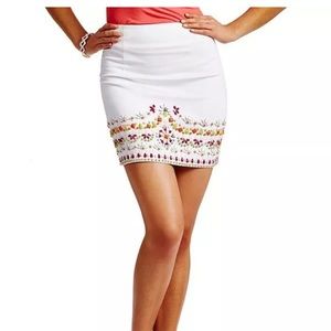 NWOT Marciano Beaded Bahama Skirt 0